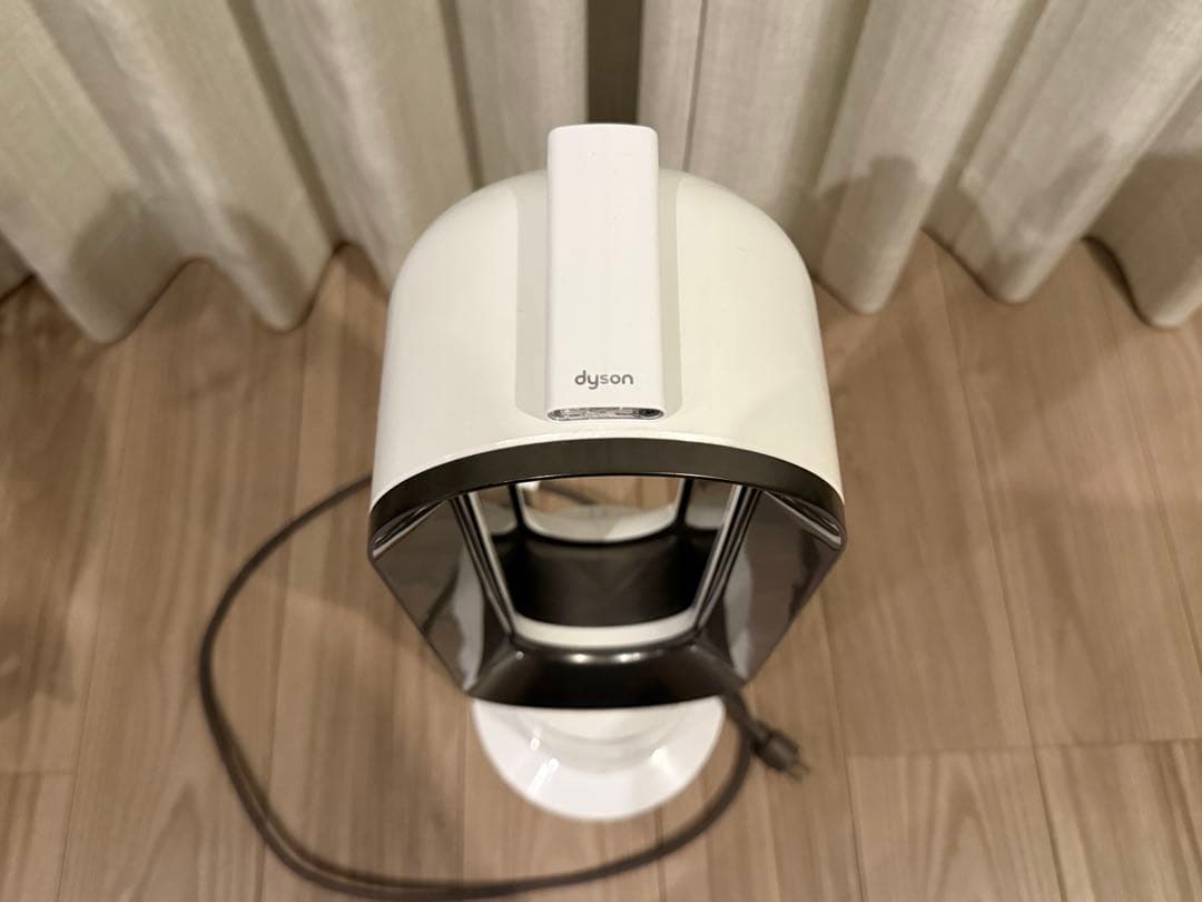 【明日発送します】Dyson hot+cool 扇風機 ホワイト AM09