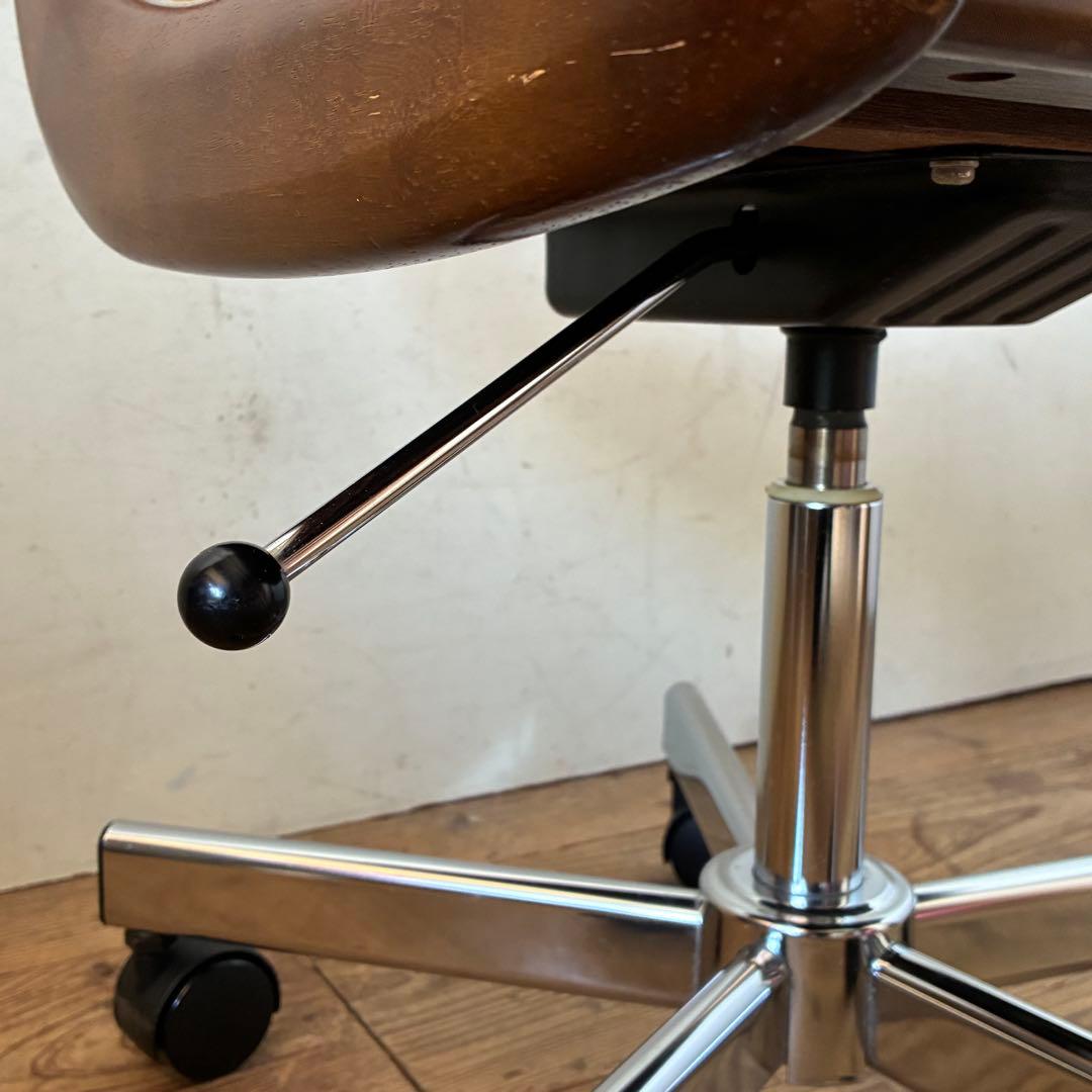 カリモク ヴィンテージ 昇降式 デスクチェア キャスター レトロ