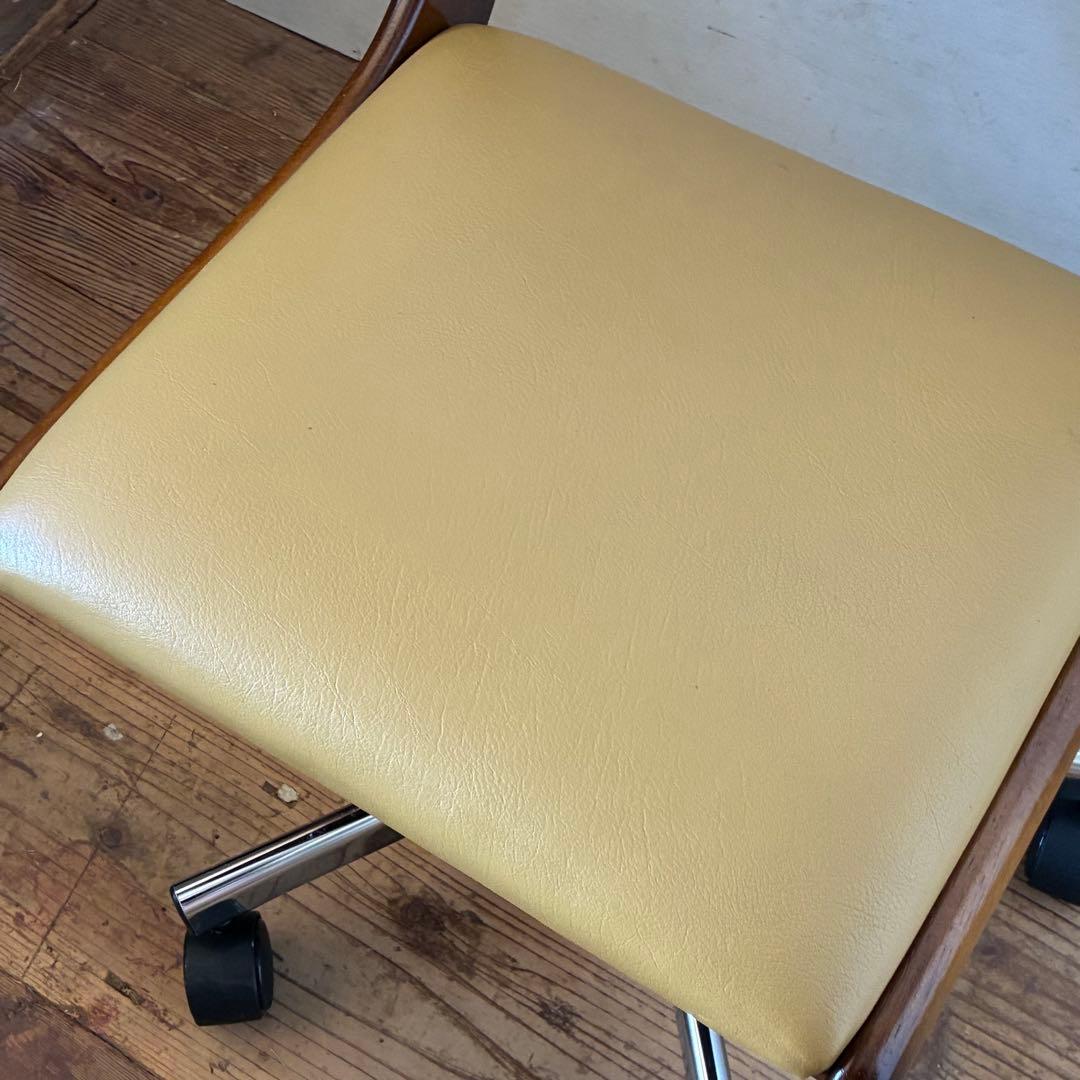 カリモク ヴィンテージ 昇降式 デスクチェア キャスター レトロ