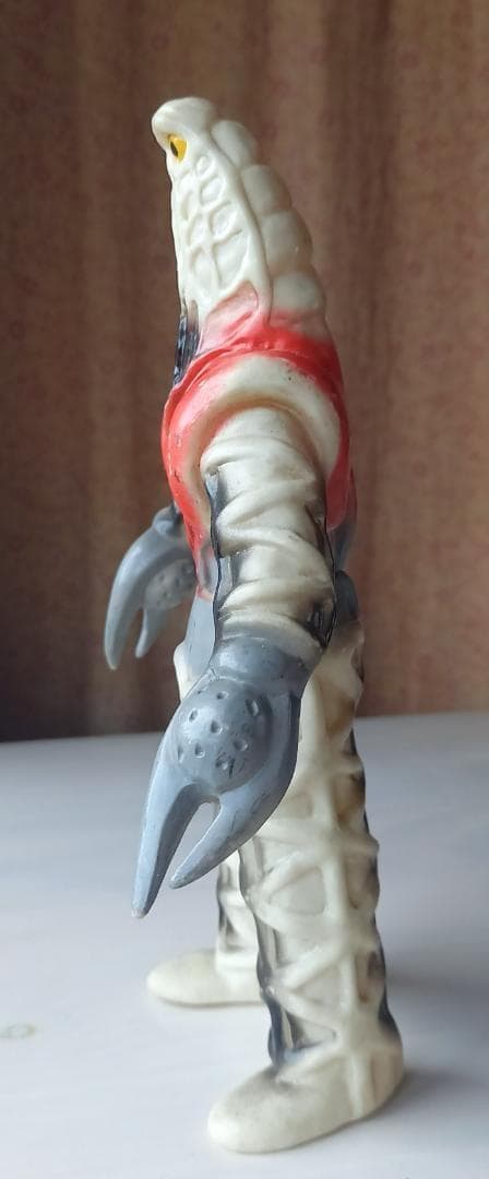 ★ゴドラ星人　バンダイ　1991年　　ウルトラセブンから