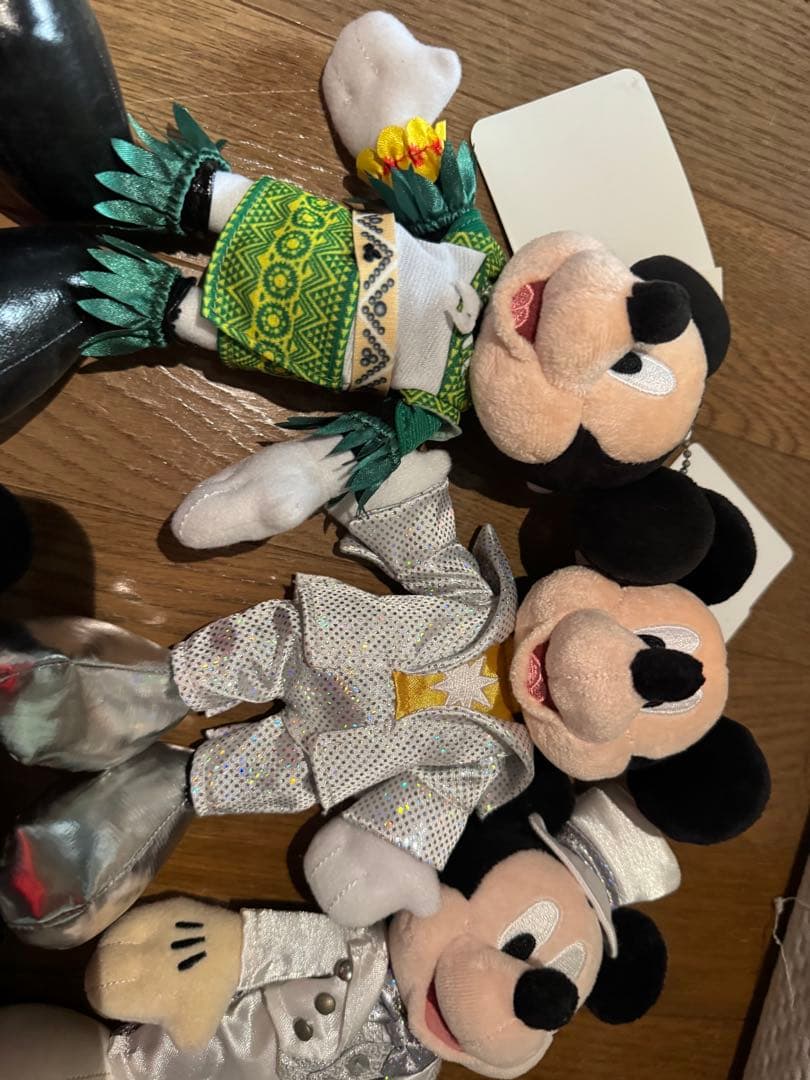 ミッキーぬいぐるみバッジセット