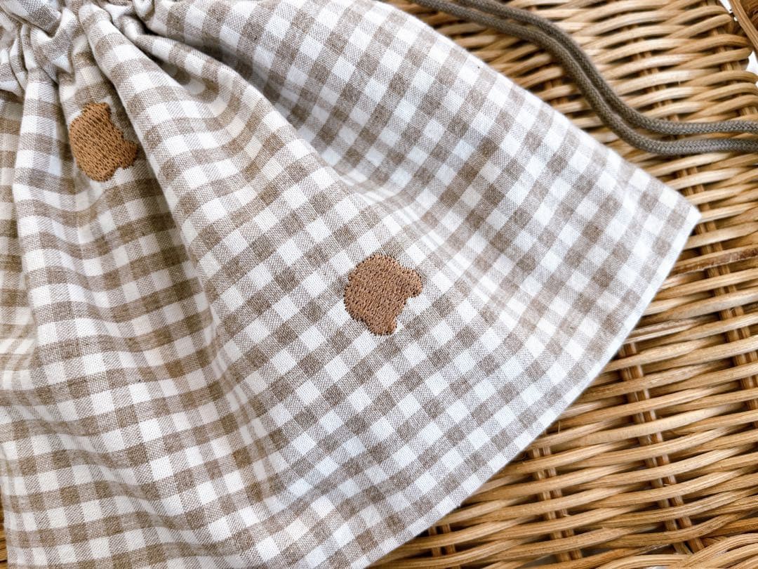 専用★ハンドメイド★巾着  テディベア刺繍✖️チェック柄　コップ袋などに♪