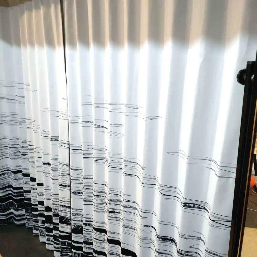 波模様ドレープカーテン