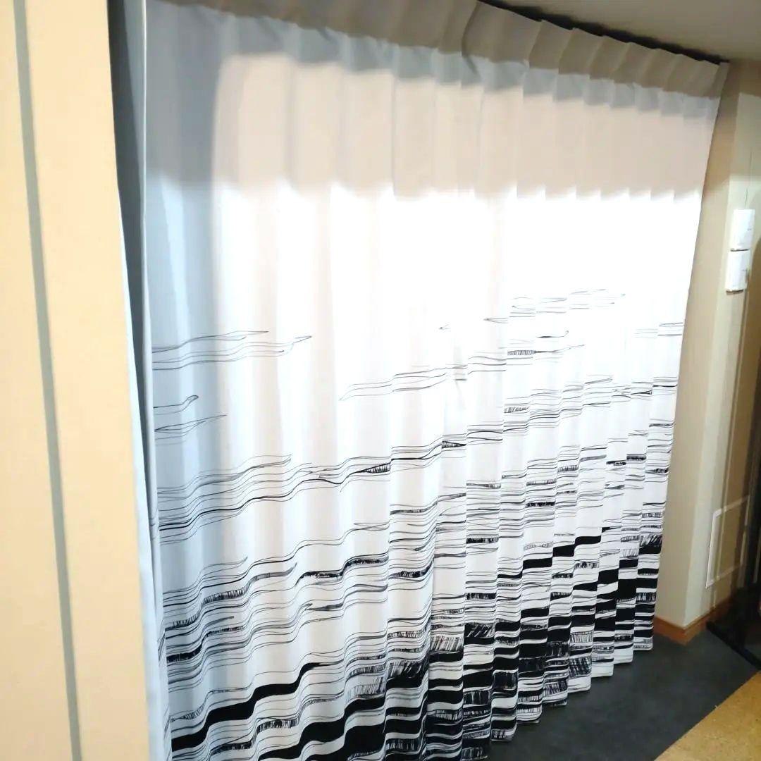 波模様ドレープカーテン