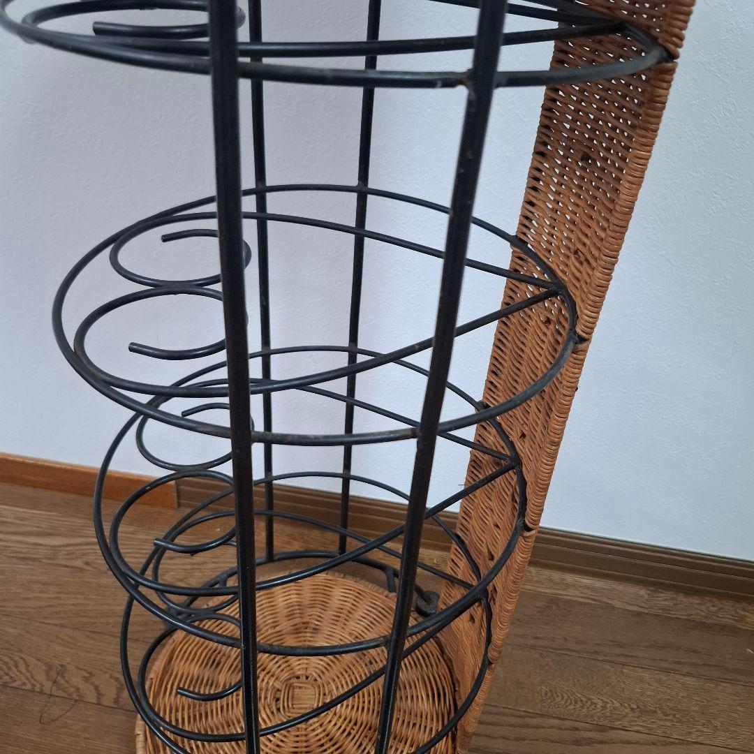 アンティーク調 アイアンフレーム 6段 ラタンラック 飾り棚 花台レトロ