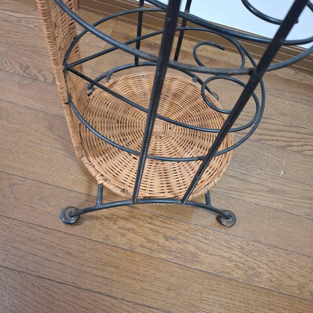 アンティーク調 アイアンフレーム 6段 ラタンラック 飾り棚 花台レトロ