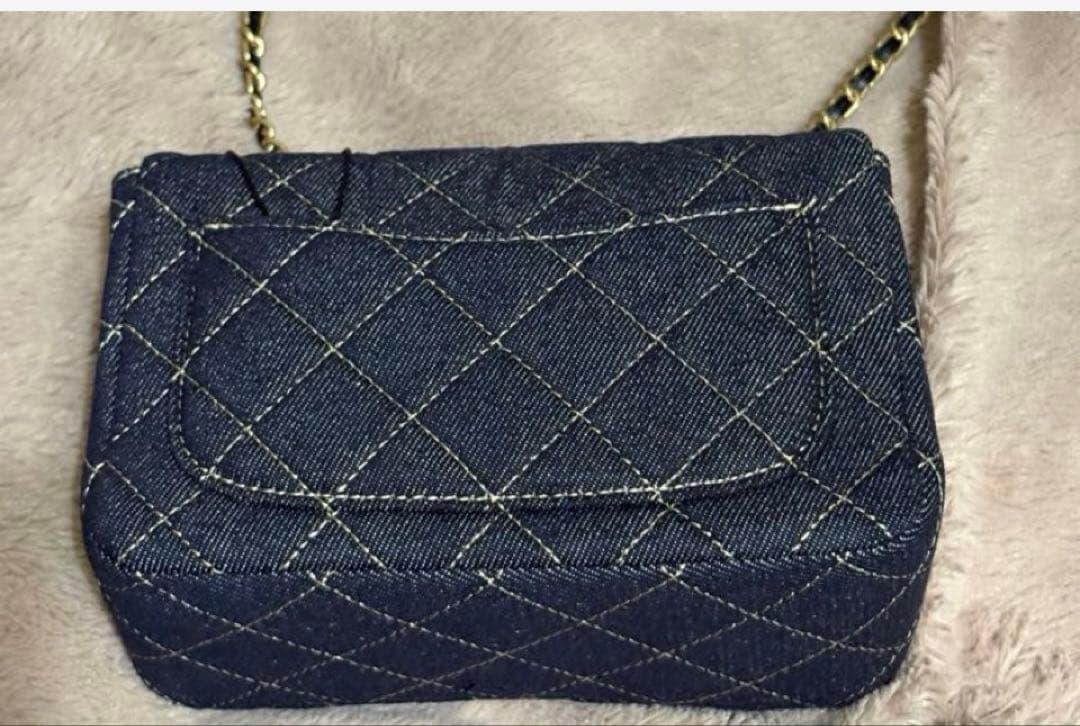 CHANEL シャネル　ノベルティ　デニム　ショルダーバッグ　マトラッセ