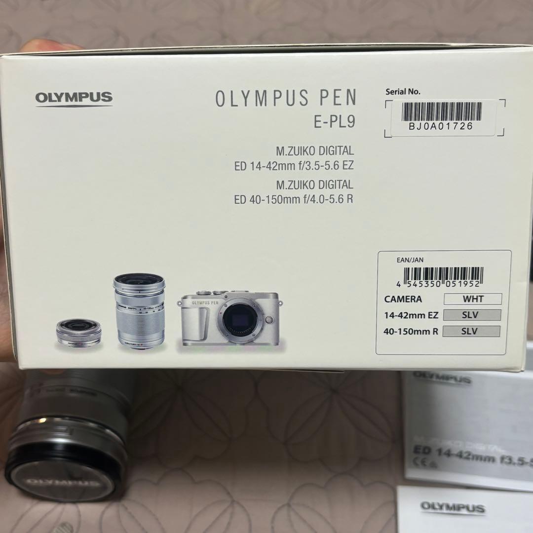 【美品】OLYMPUS PEN E-PL9 ホワイト★ダブルズームキット