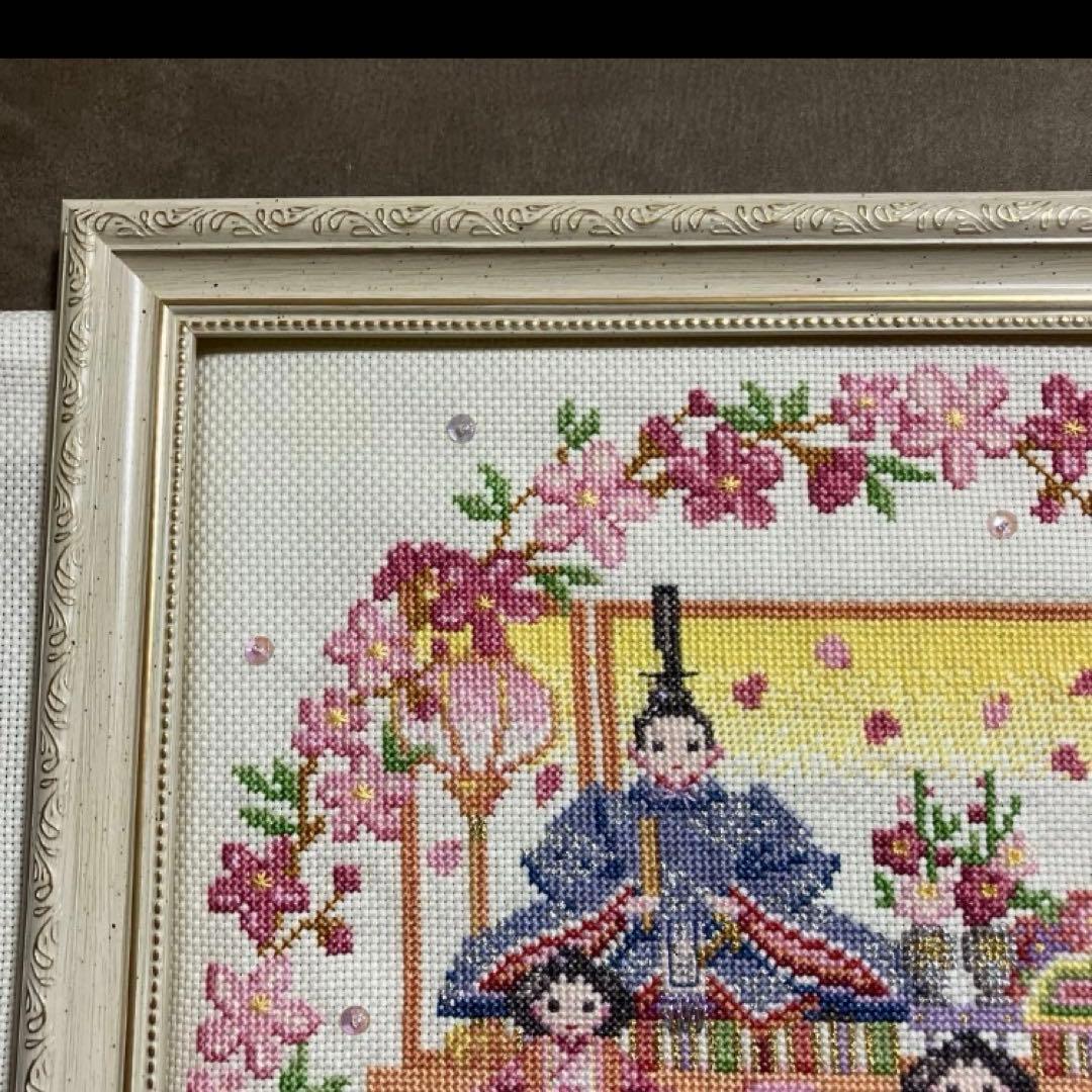 ホビーラホビーレクロスステッチ　花桃リースのお雛様　フレーム付き