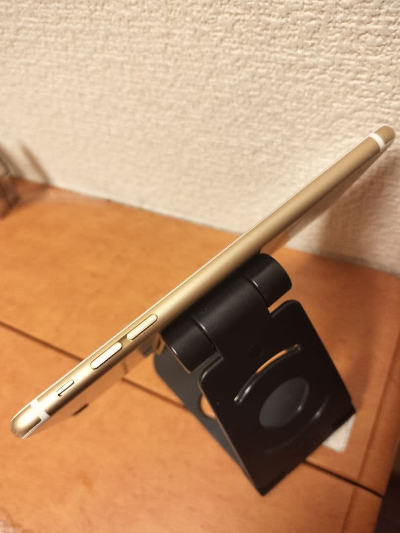 iPhone 6s Plus 16GB バッテリー91% simフリー