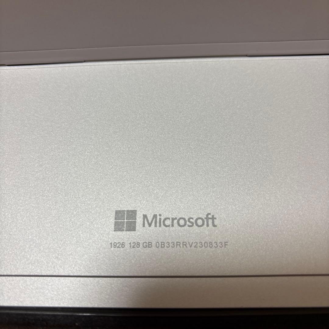 か*ず様 Surface Pro6 128GB Model: 1926