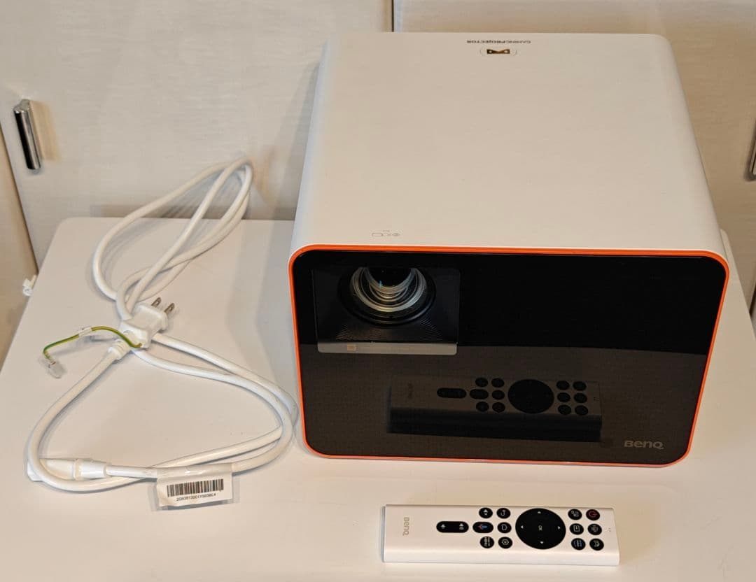 ​【美品・使用約111時間】BenQ X3000i 4Kゲーミングプロジェクター