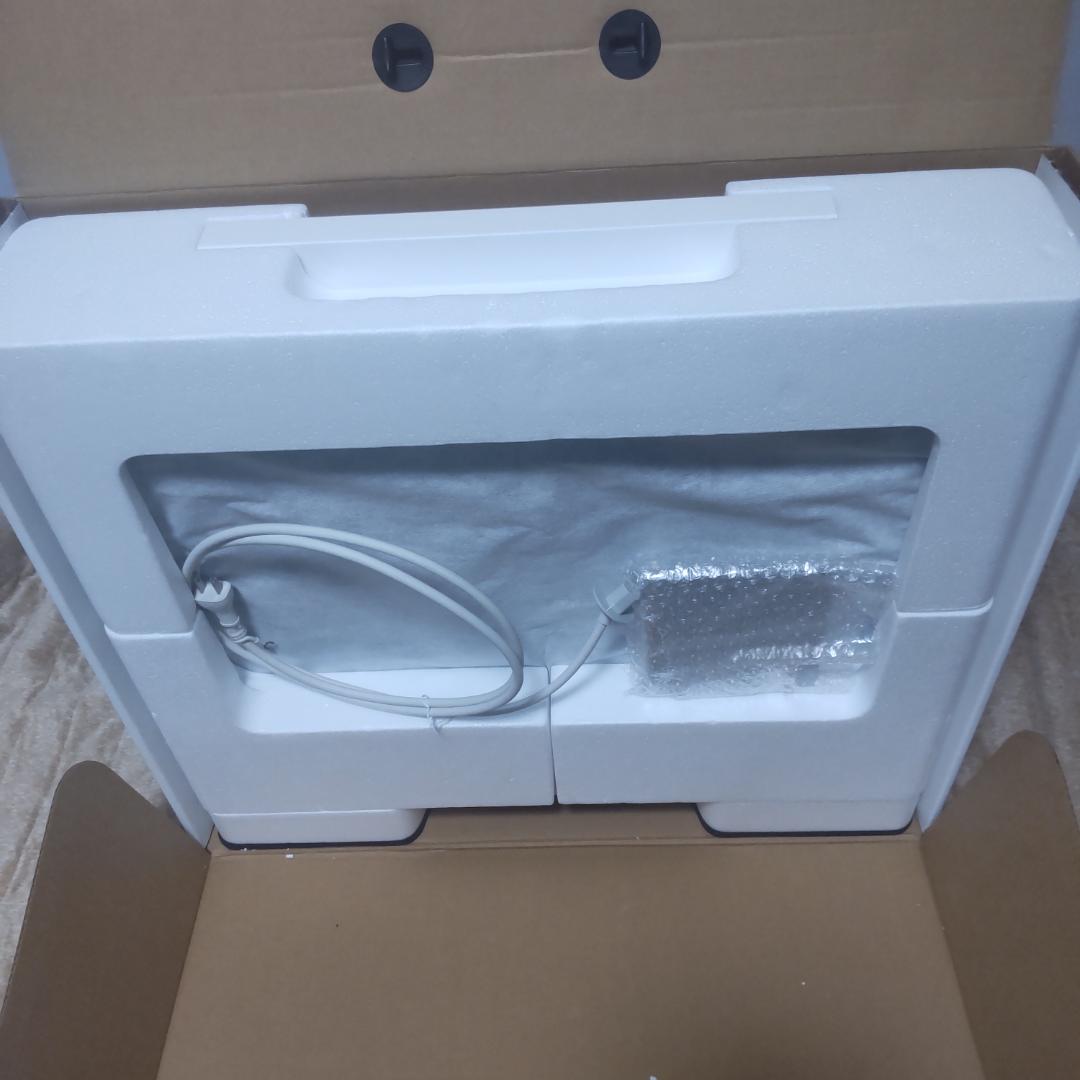 iMac 21.5インチ Late2013 メモリ8GB HDD1TB