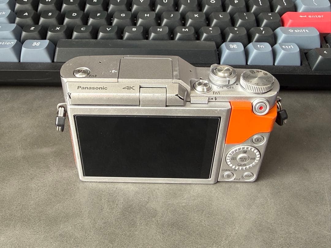 Panasonic GF90 ボディ 液晶ガラスフィルム貼付済 LUMIX