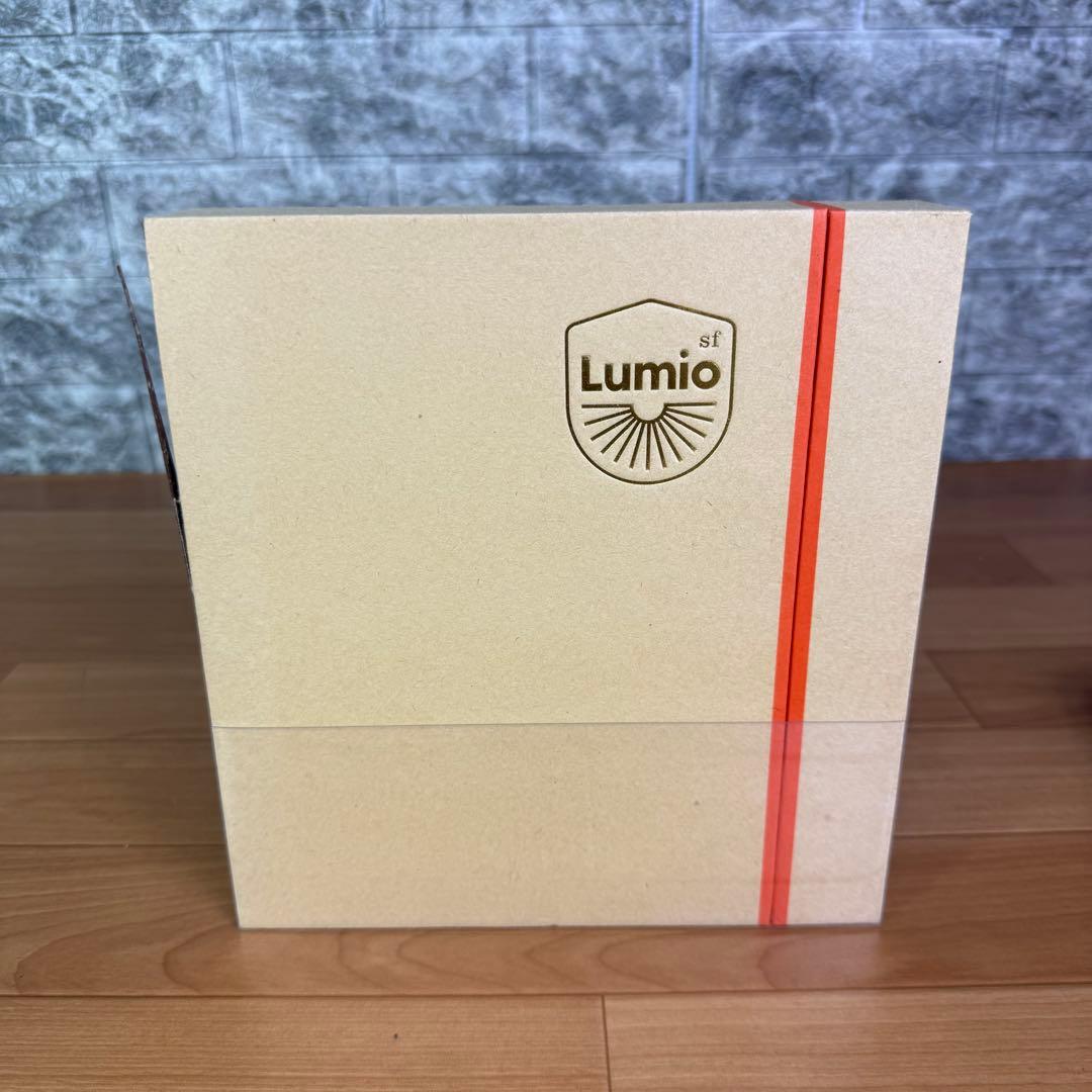 【美品】Lumio ルミオエスエフ　ブック型ライト　LED ウォルナット