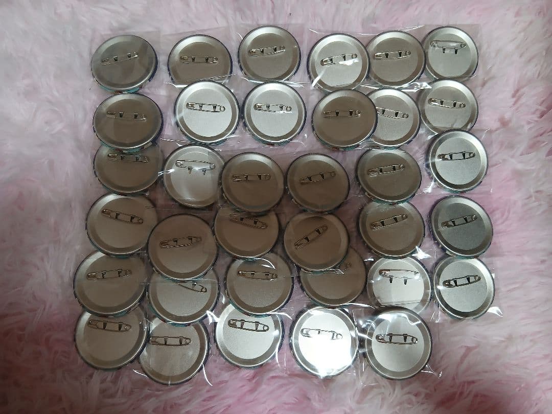 あんスタ 朔間凛月 7周年 缶バッジ 35個