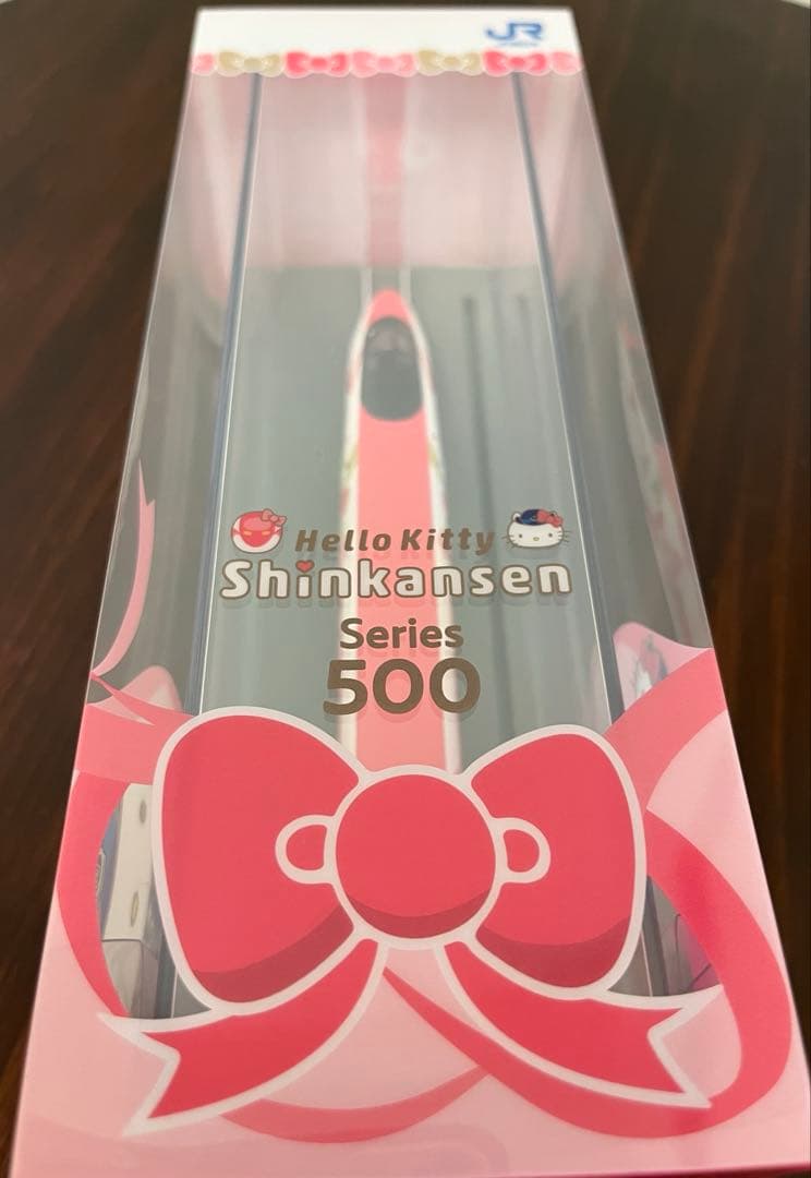 ハローキティ新幹線（非売品）