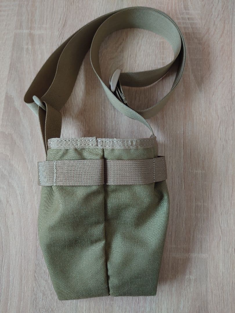 MIS　エムアイエス　ショルダーポーチ　ショルダーバッグ　ショルダー　ポーチ