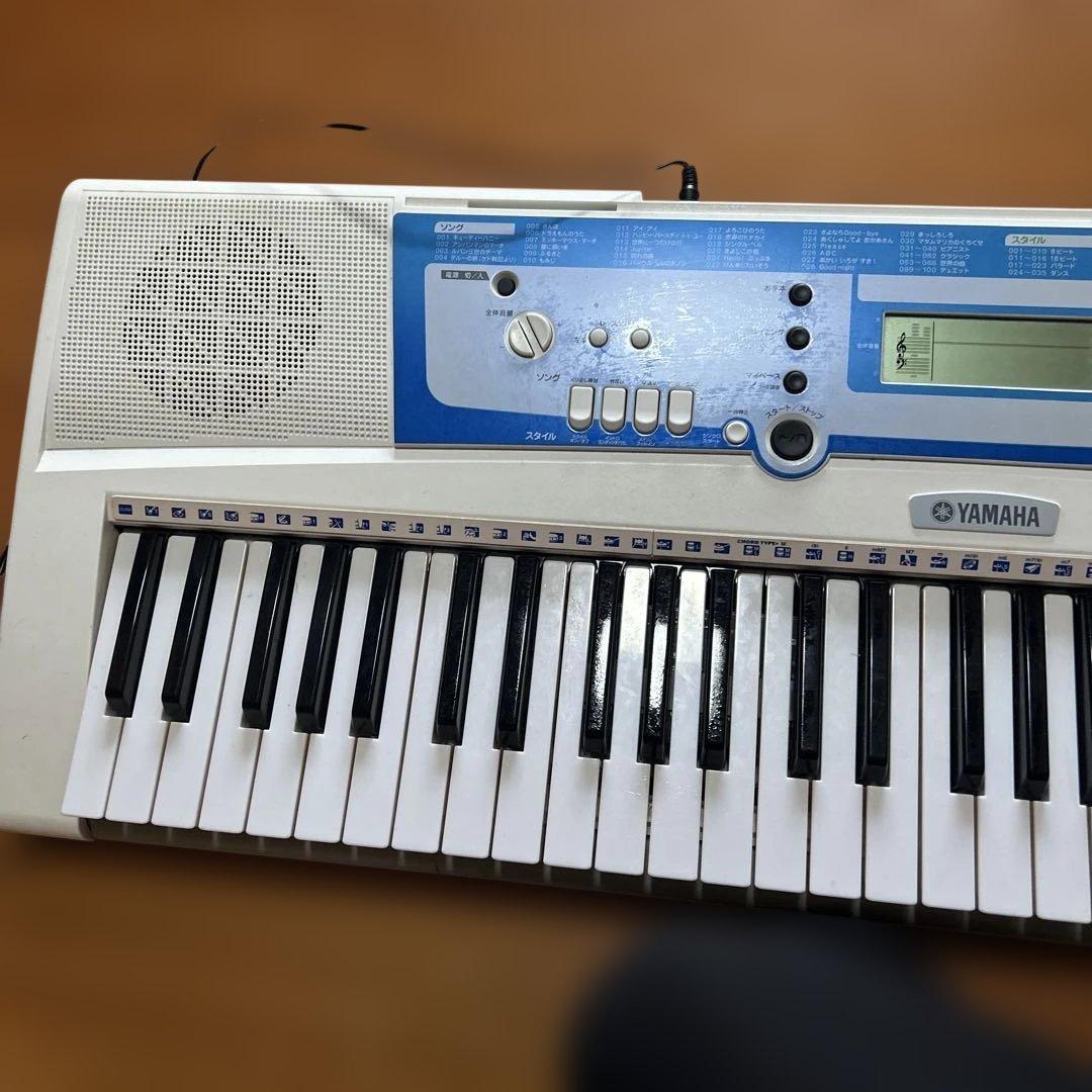 YAMAHA 電子キーボード 61鍵盤 EZ-J200