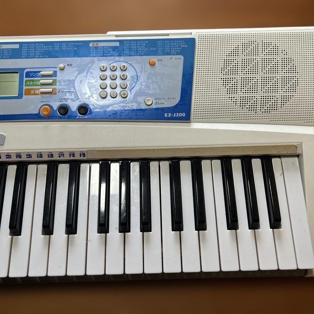YAMAHA 電子キーボード 61鍵盤 EZ-J200