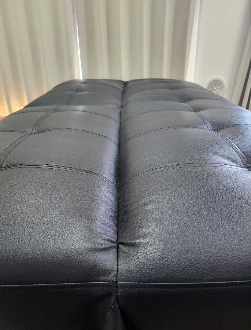 ブラック合成皮革2～3人掛けソファベット　名古屋引き取りのみ