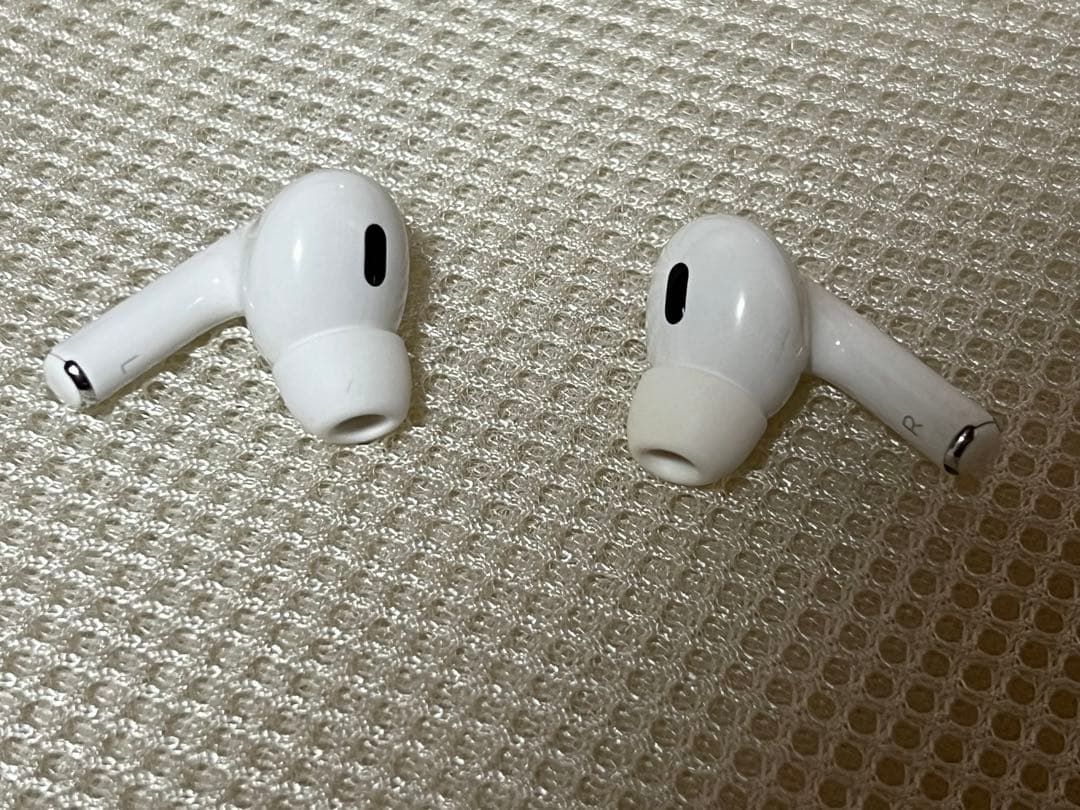 Apple AirPods Pro第二世代 本体 ホワイト※ワケあり