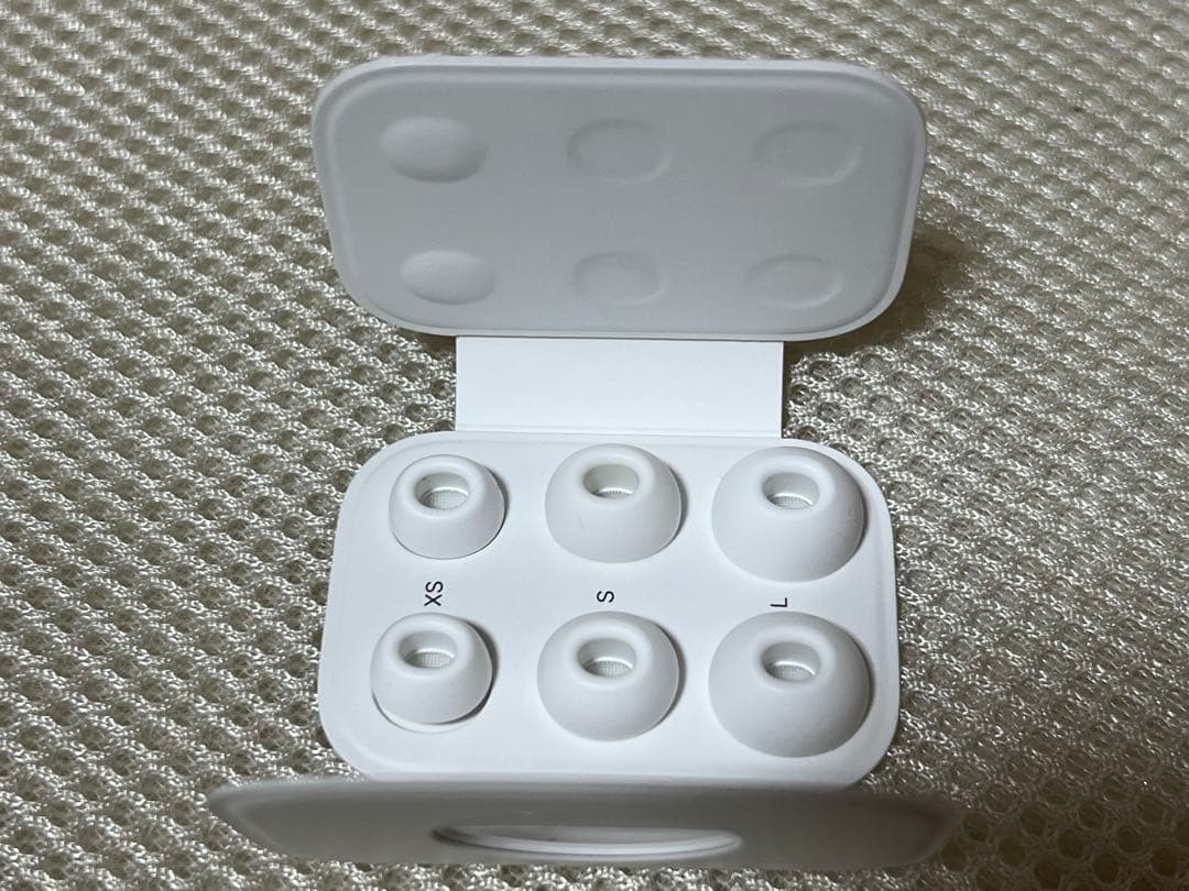 Apple AirPods Pro第二世代 本体 ホワイト※ワケあり