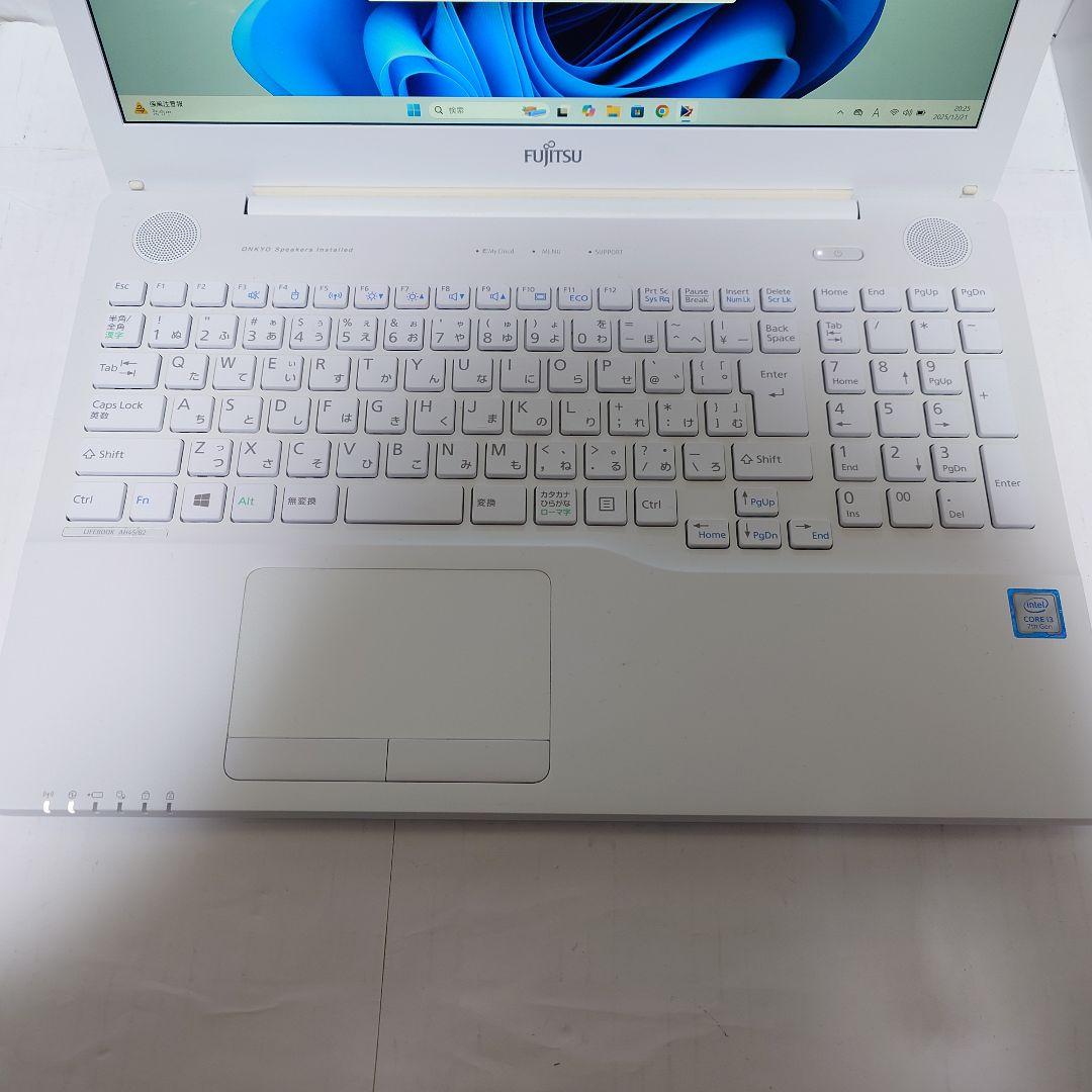 ⭐️ほぼ新品⭐️ FUJITSU AH45/B2 Win11 SSD256GB