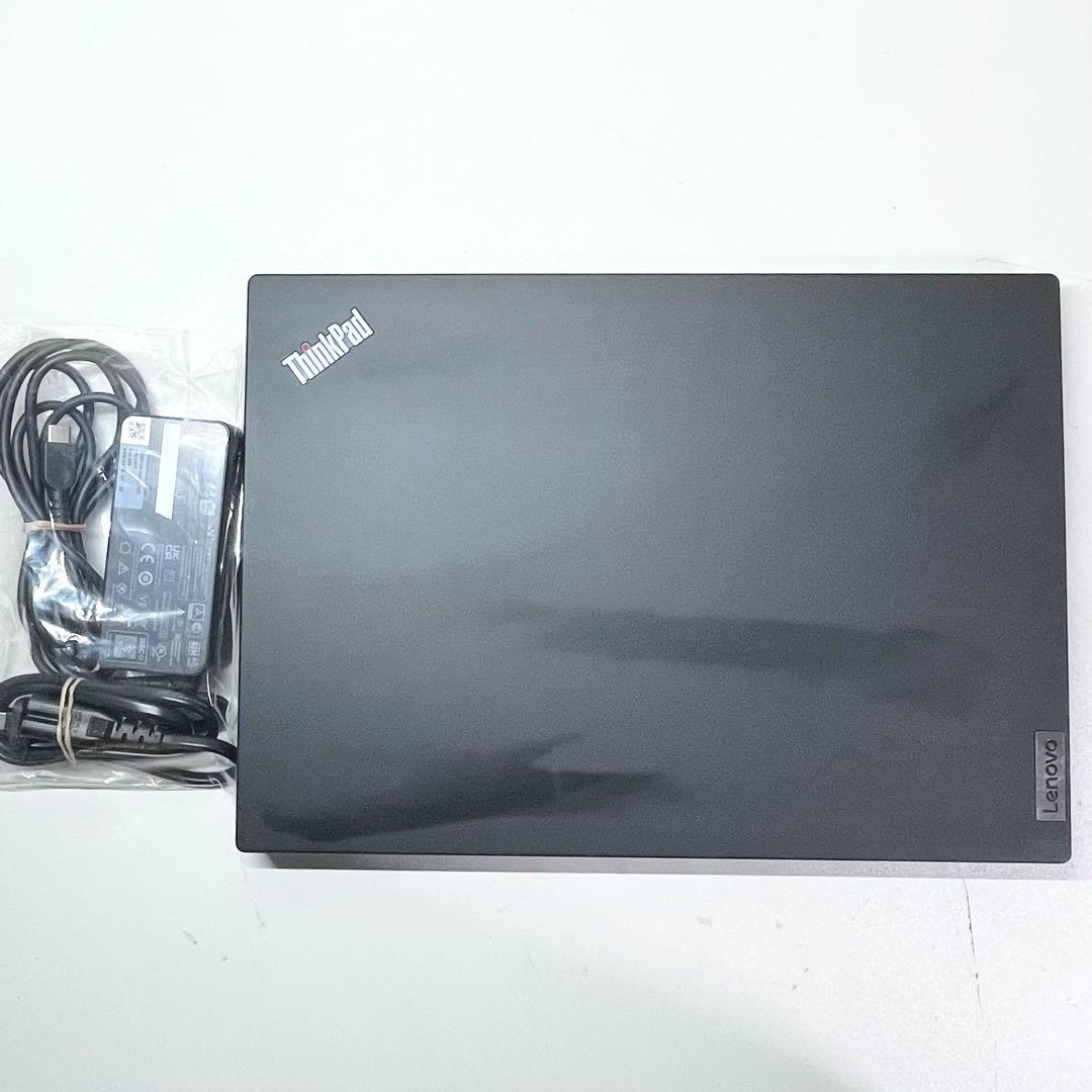 【美品】ThinkPad X13 Gen3 16GB i5 256GB 12世代
