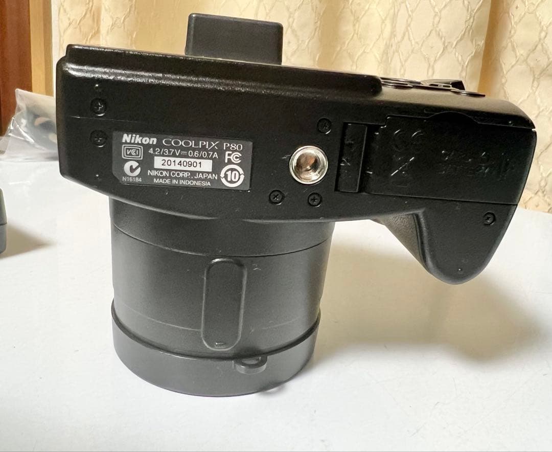 Nikon COOLPIX P80デジタルカメラ