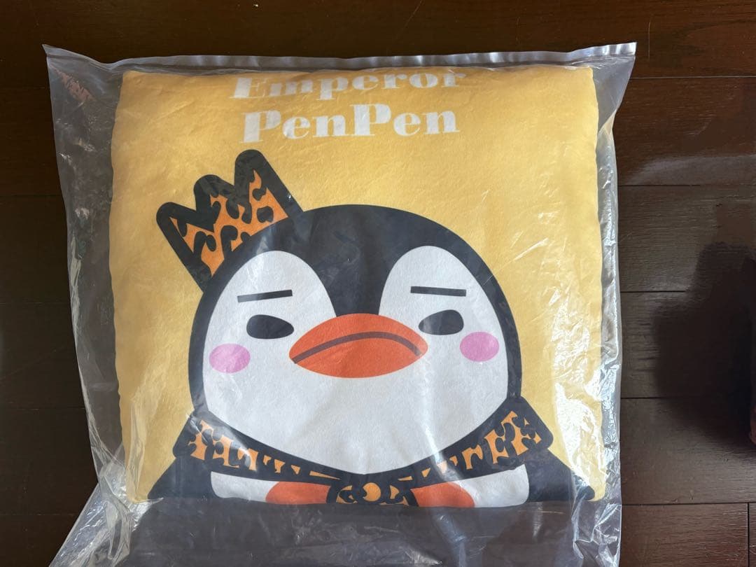 【新品】 2PM Junhoジュノ 皇帝ペンペン クッション