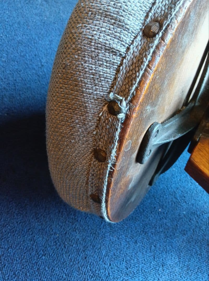 木製脚のグレー布製スツール　ヴィンテージ　レトロ