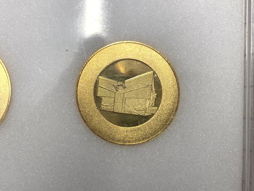 大阪　海遊館　水族館　記念メダル　2枚セット　金色メダル　記念品