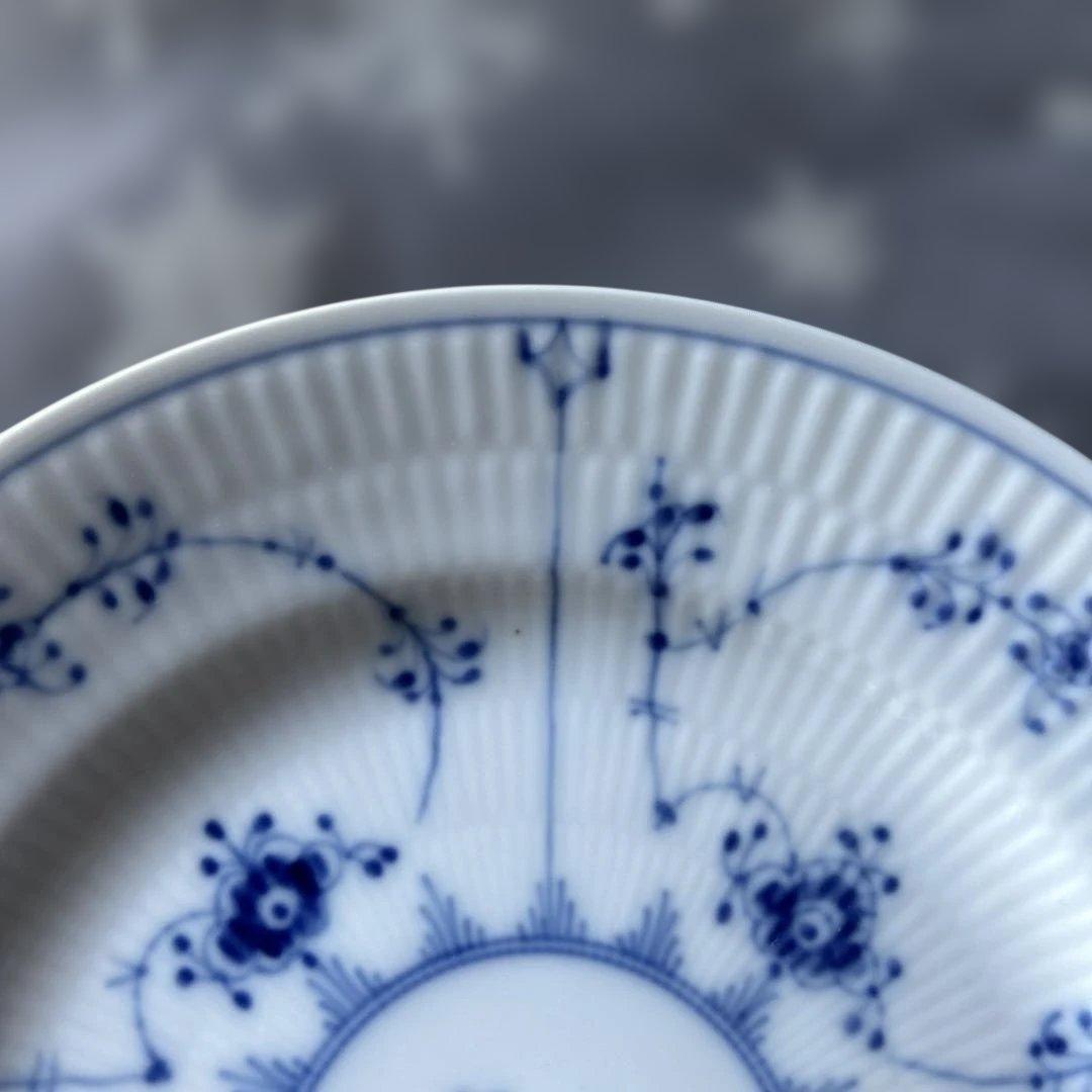 ロイヤルコペンハーゲン　ブルーフルーテッドプレイン　17cmプレート　ケーキ皿