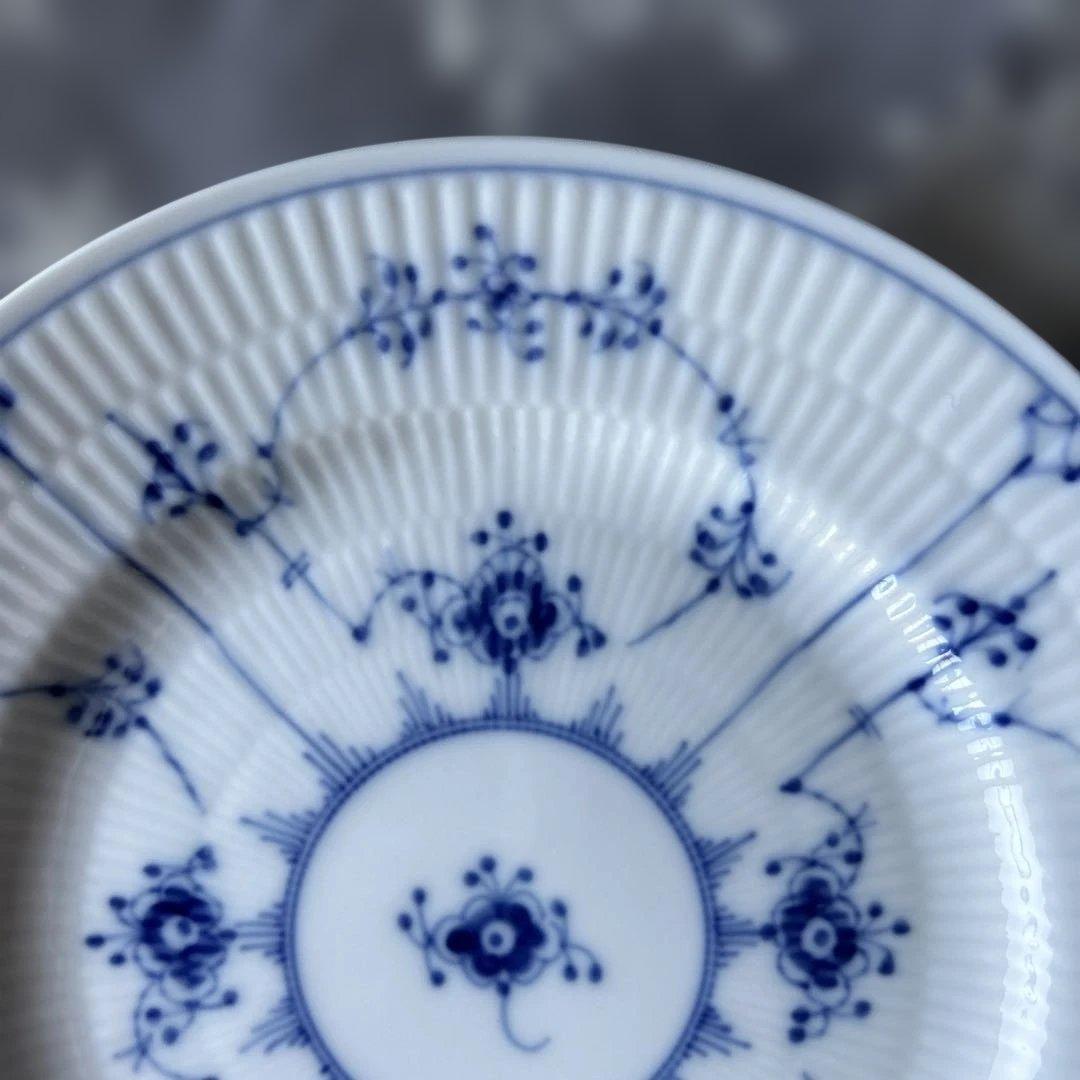 ロイヤルコペンハーゲン　ブルーフルーテッドプレイン　17cmプレート　ケーキ皿