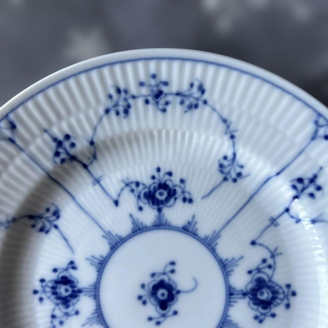 ロイヤルコペンハーゲン　ブルーフルーテッドプレイン　17cmプレート　ケーキ皿