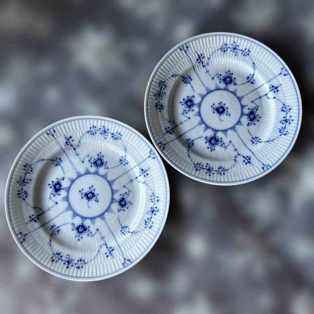 ロイヤルコペンハーゲン　ブルーフルーテッドプレイン　17cmプレート　ケーキ皿