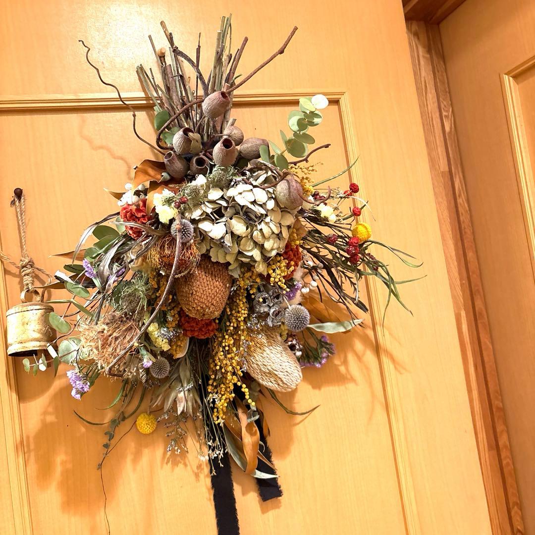 バンクシア2本入り紫陽花ミモザのアンティークスワッグブーケ特大‼️