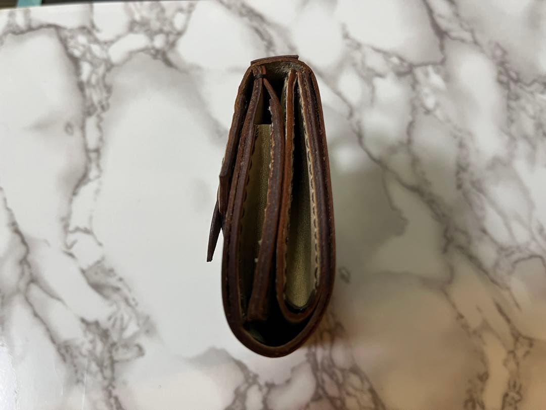 本革　三つ折り財布　マヤ、プエブロ