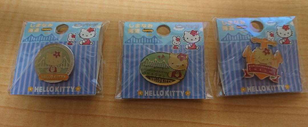 ハローキティ ピンバッチセット