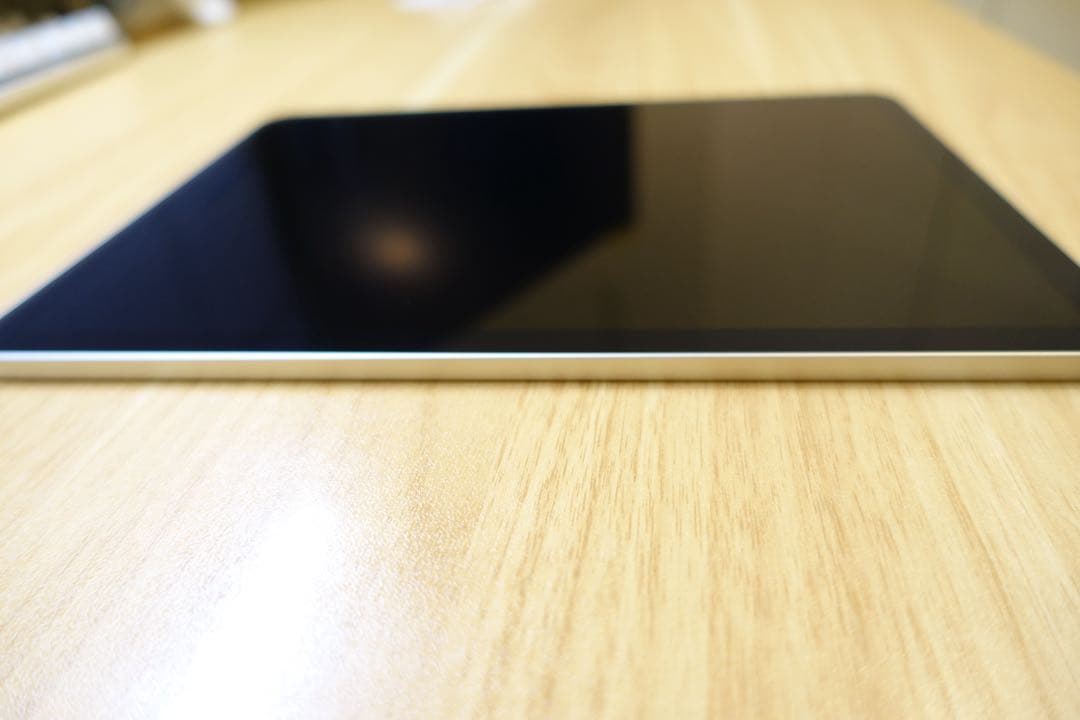 【美品】iPad Air 11インチ M2 第6世代 Wifiモデル 256GB