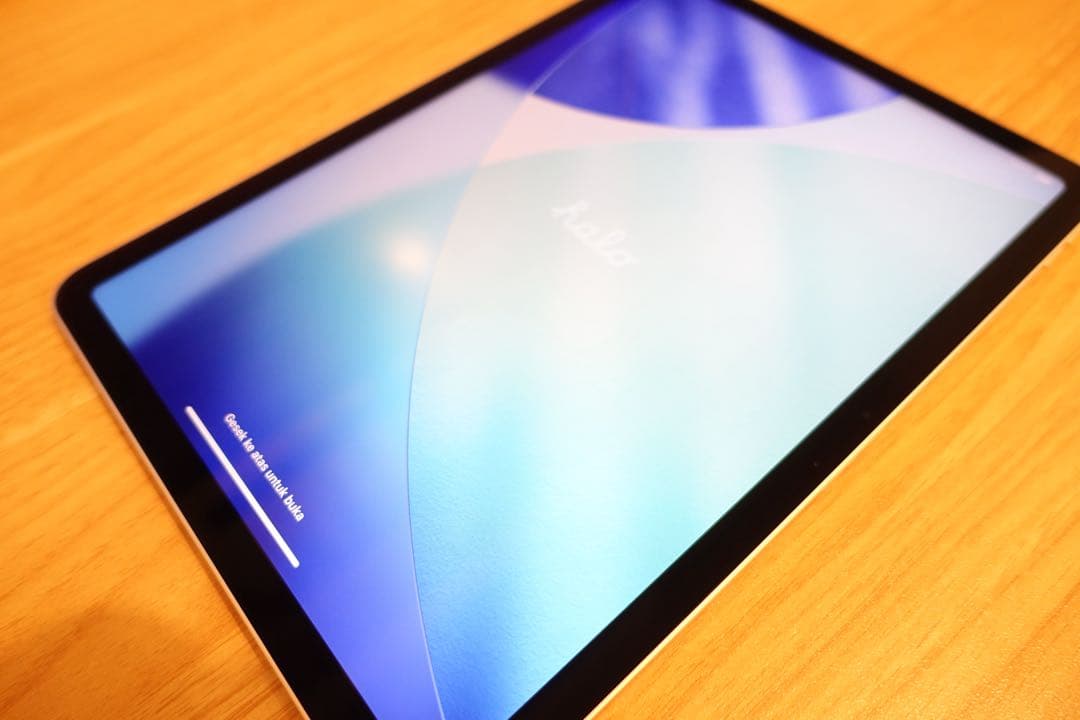 【美品】iPad Air 11インチ M2 第6世代 Wifiモデル 256GB