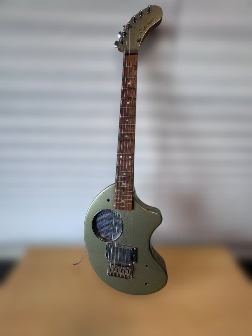 Fernandes　zo-3 エレキギター +ケース