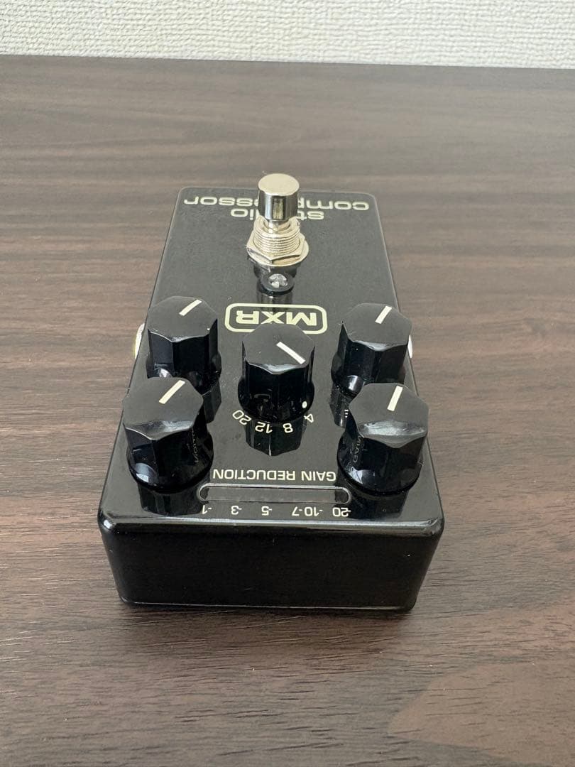 MXR M76 studio compressor エフェクター