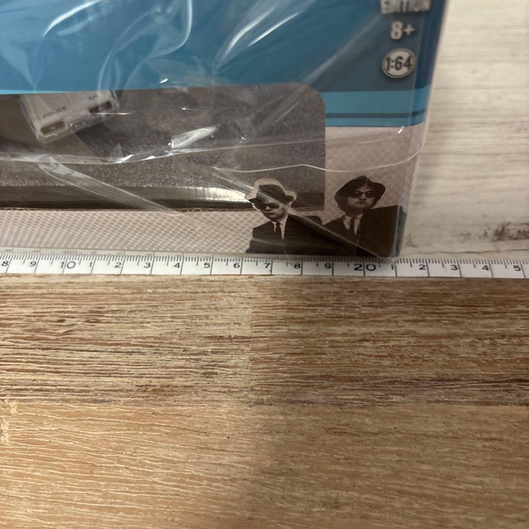 ブルースブラザーズ　グリーンライト　ミニカー　5台　ディスプレイ　1/64