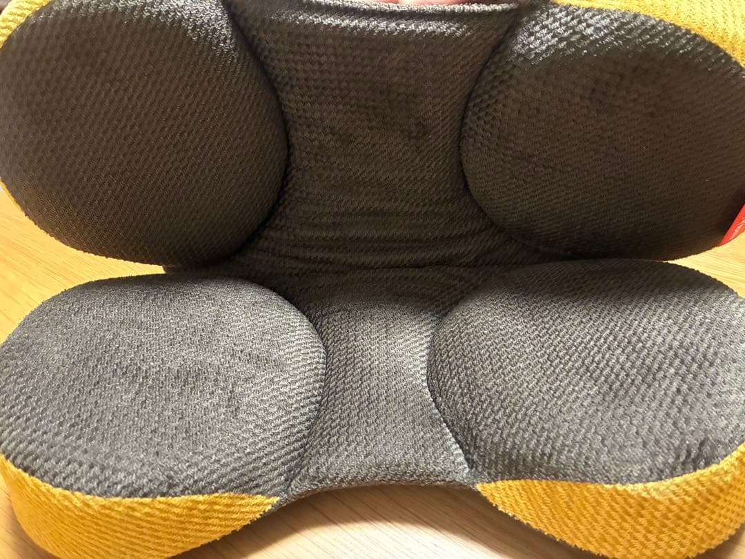 X-HOLDⅡ マルチクッションお尻用 背中用 腰用 姿勢矯正クッション