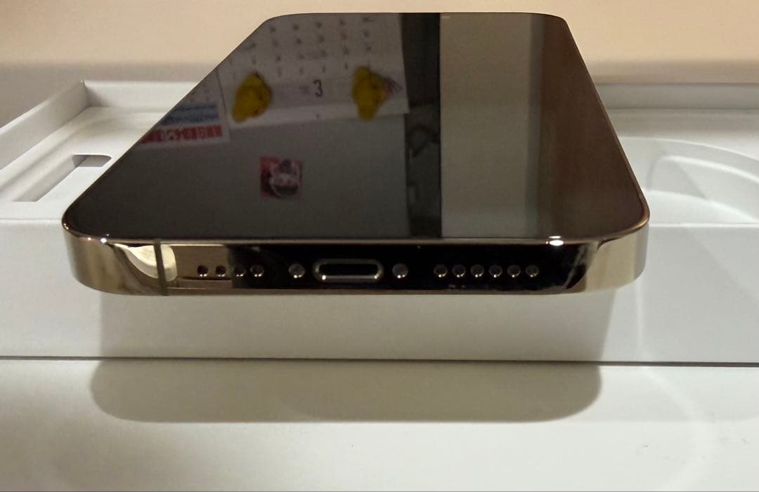 iPhone14 ProMax 512GB Gold 本体