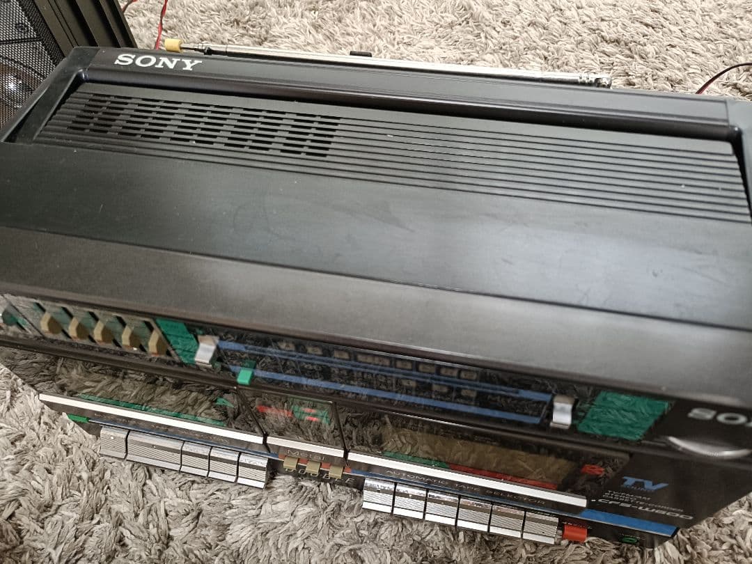 森*田様 SONY CFS-W600 ラジカセ FM/AM 3バンドチューナー