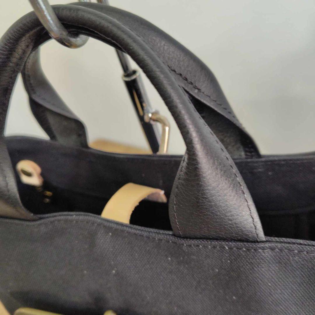 ミナペルホネン/フォレストウィングネイビー/がま口ポケット付きトート