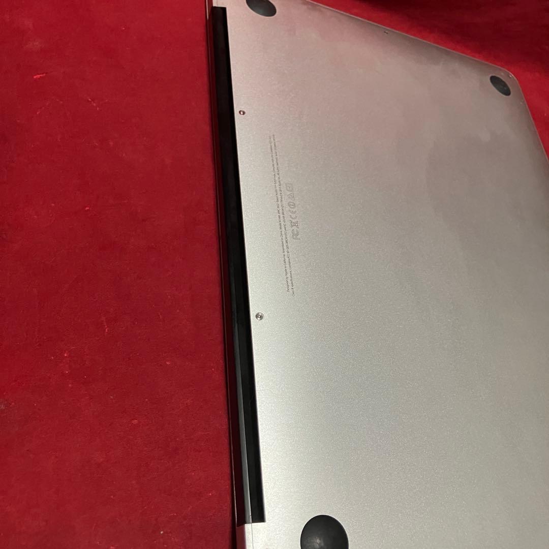 2013 MacBook Air 13インチ　121GB